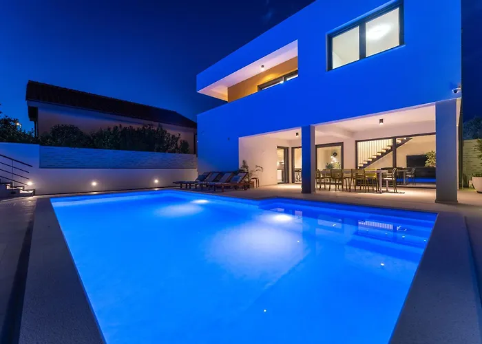 D Marine Villa