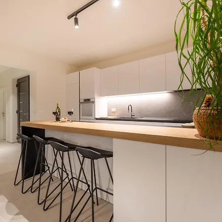 D Marine ヴィラ ビビニェ