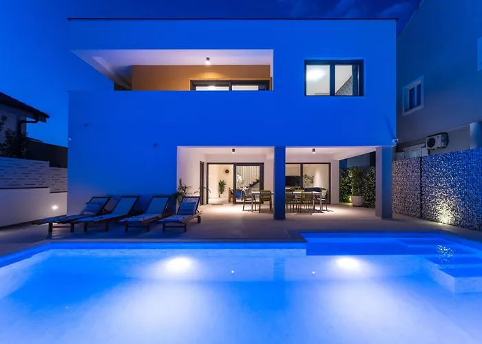 Vila D Marine Bibinje